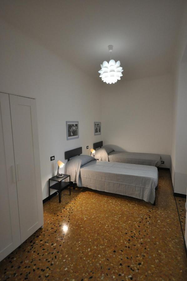 Apartament Perdianahouse Waterfront Genua Zewnętrze zdjęcie