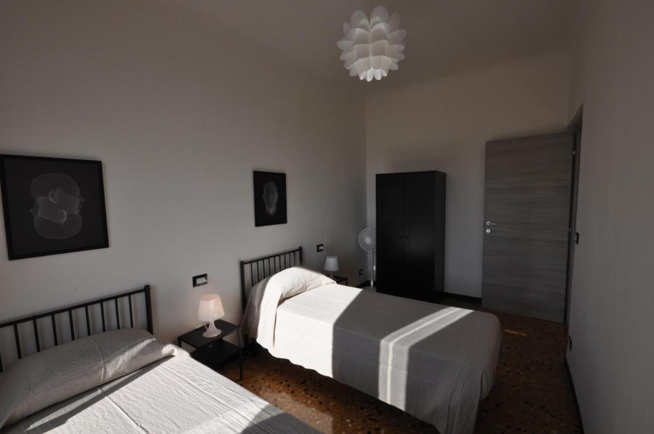 Apartament Perdianahouse Waterfront Genua Zewnętrze zdjęcie
